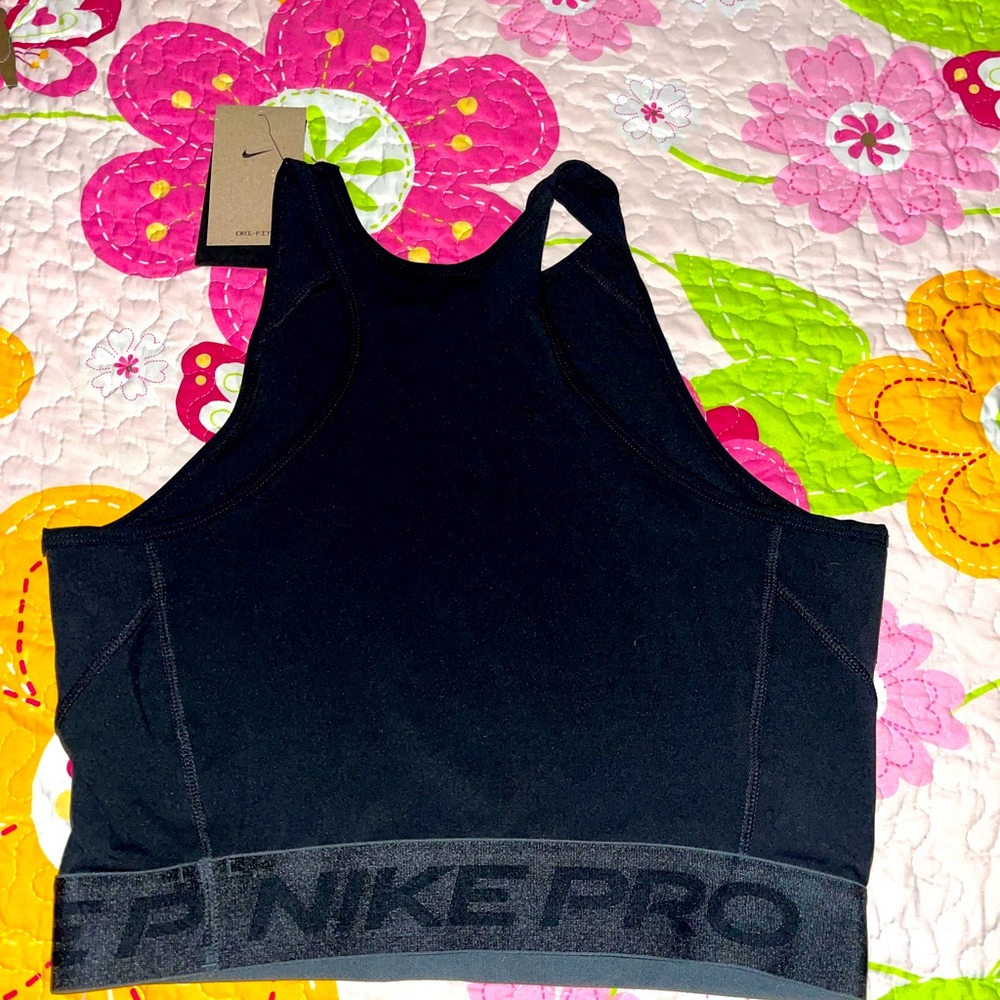NIKE New with tags